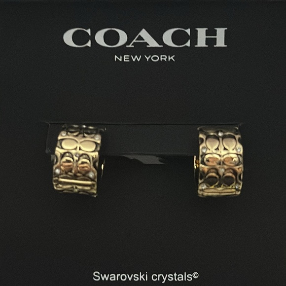Coach gold quilted huggie earrings. - Picture 1 of 3